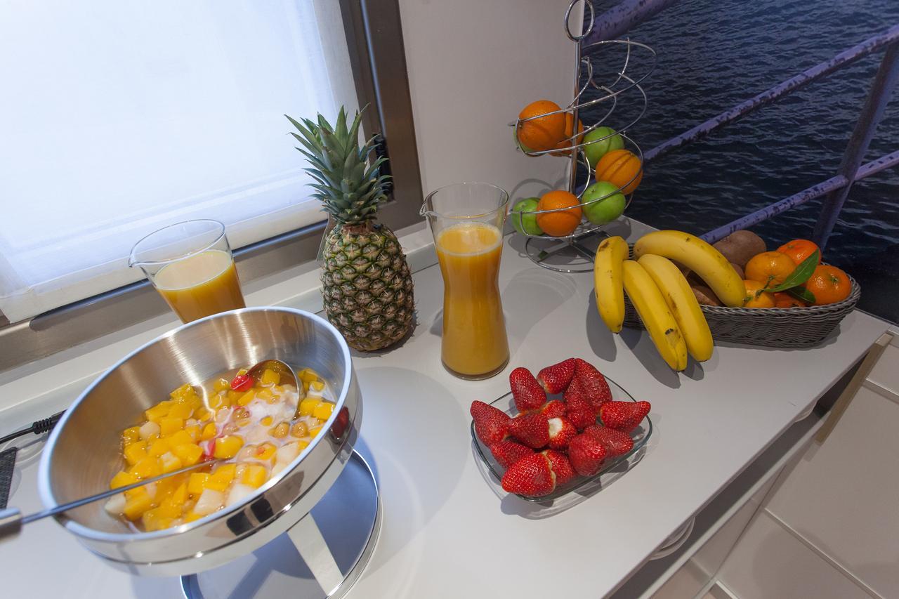 Hotel & Suites Arrizul Gros San Sebastián Szoba fotó